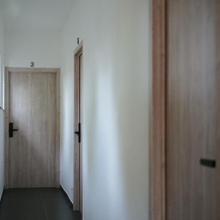 Min Su Waremme Exterior foto